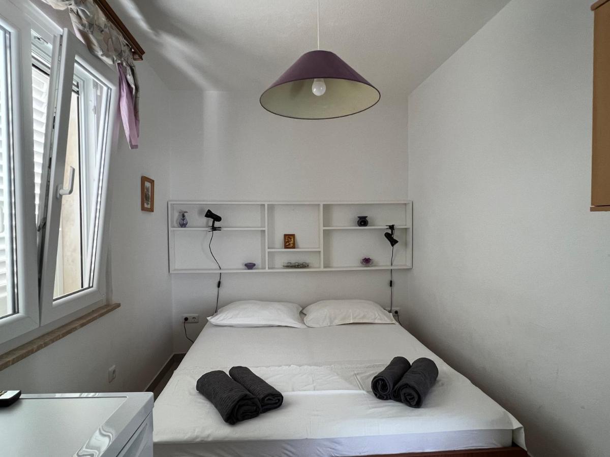 Apartman Blaga Povlja  Exteriör bild